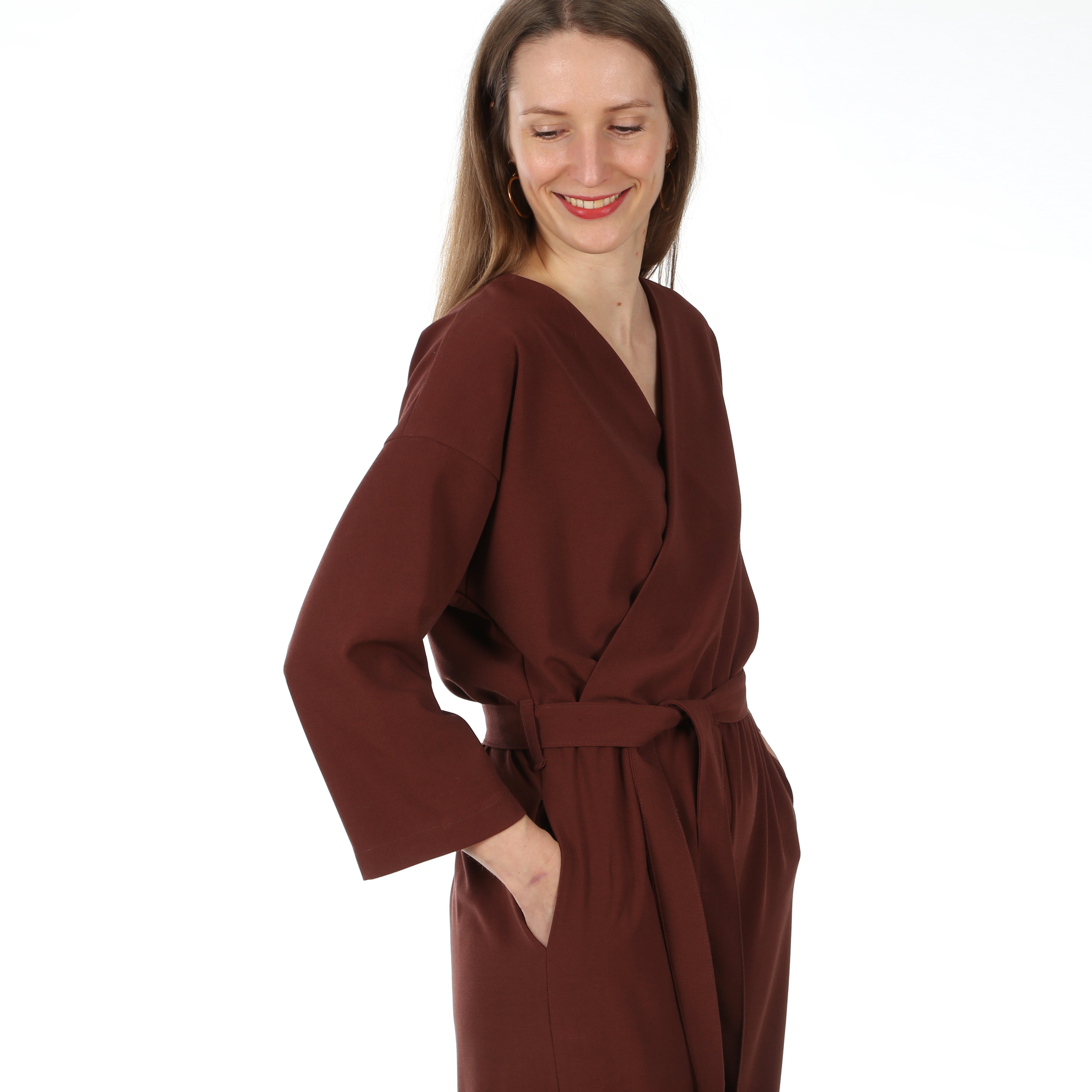 Schnittmuster FRAU ZITA – Jumpsuit mit Wickeloptik, STUDIO SCHNITTREIF