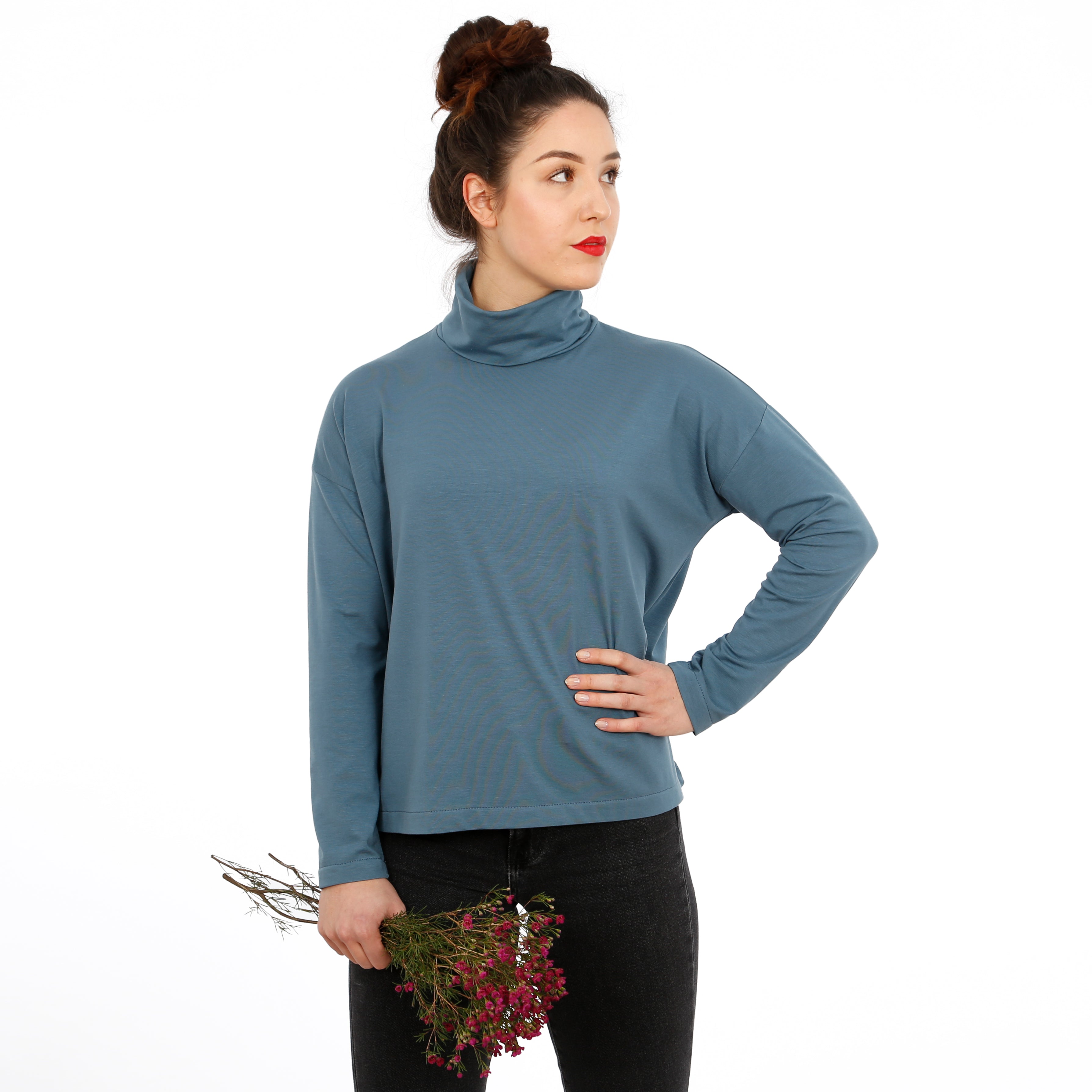 Schnittmuster FRAU RETA – Rollkragenshirt, STUDIO SCHNITTREIF