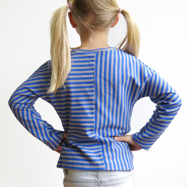 Schnittmuster FRAU JETTE – Fledermausshirt mit Musterwechsel, STUDIO SCHNITTREIF