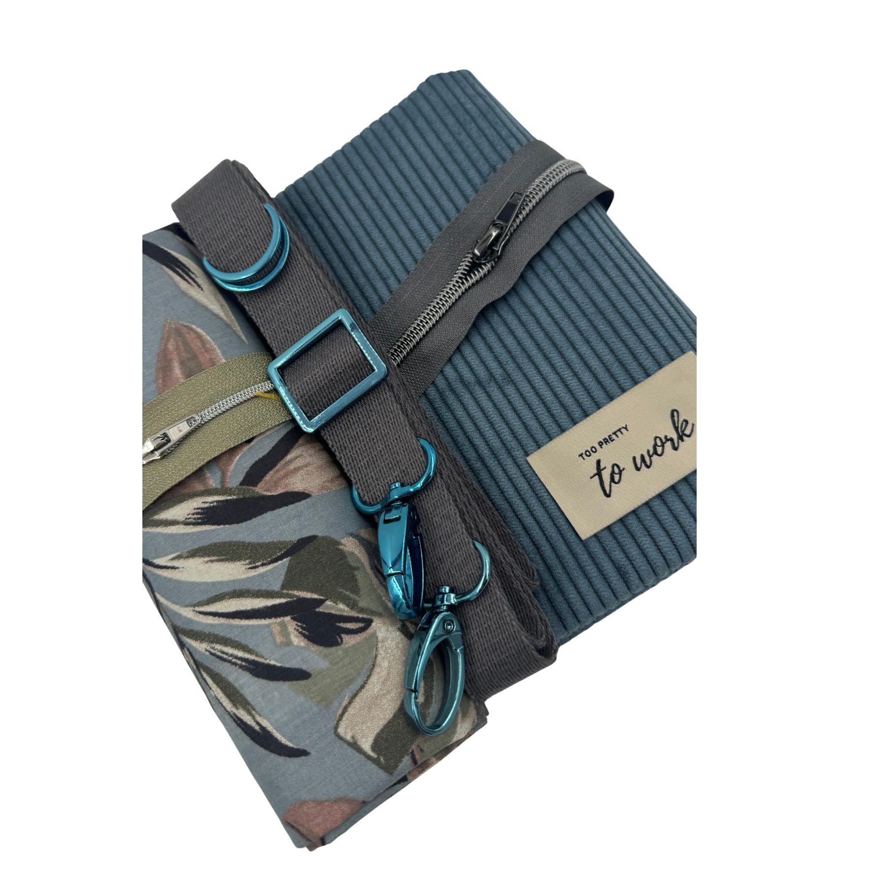 Nähpaket Tasche "MeLuna" aus Cord & Blätterprint & Grau & Blaue Hardware & Too pretty to work