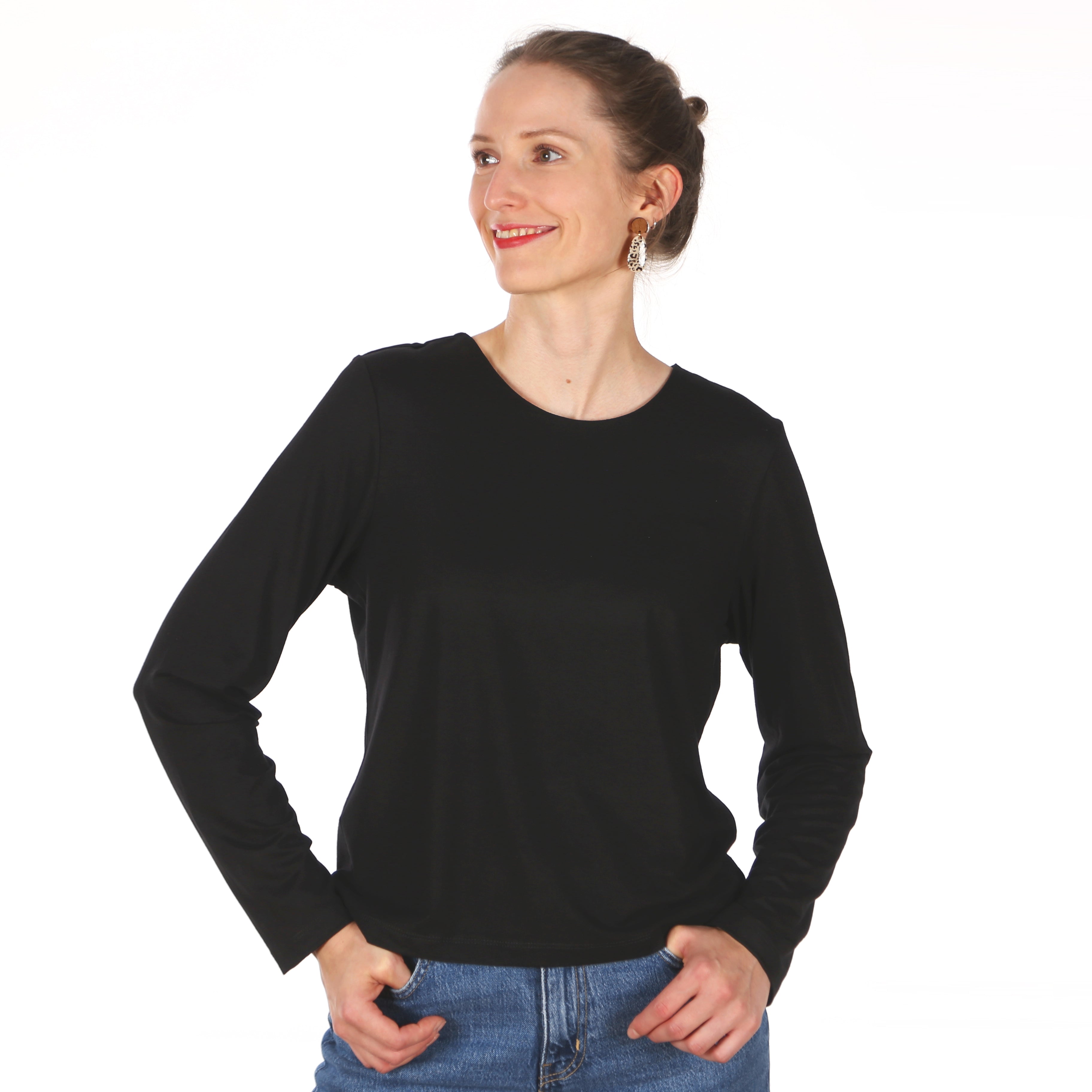 Schnittmuster FRAU YELDA – Shirt mit U-Boot-Ausschnitt, STUDIO SCHNITTREIF