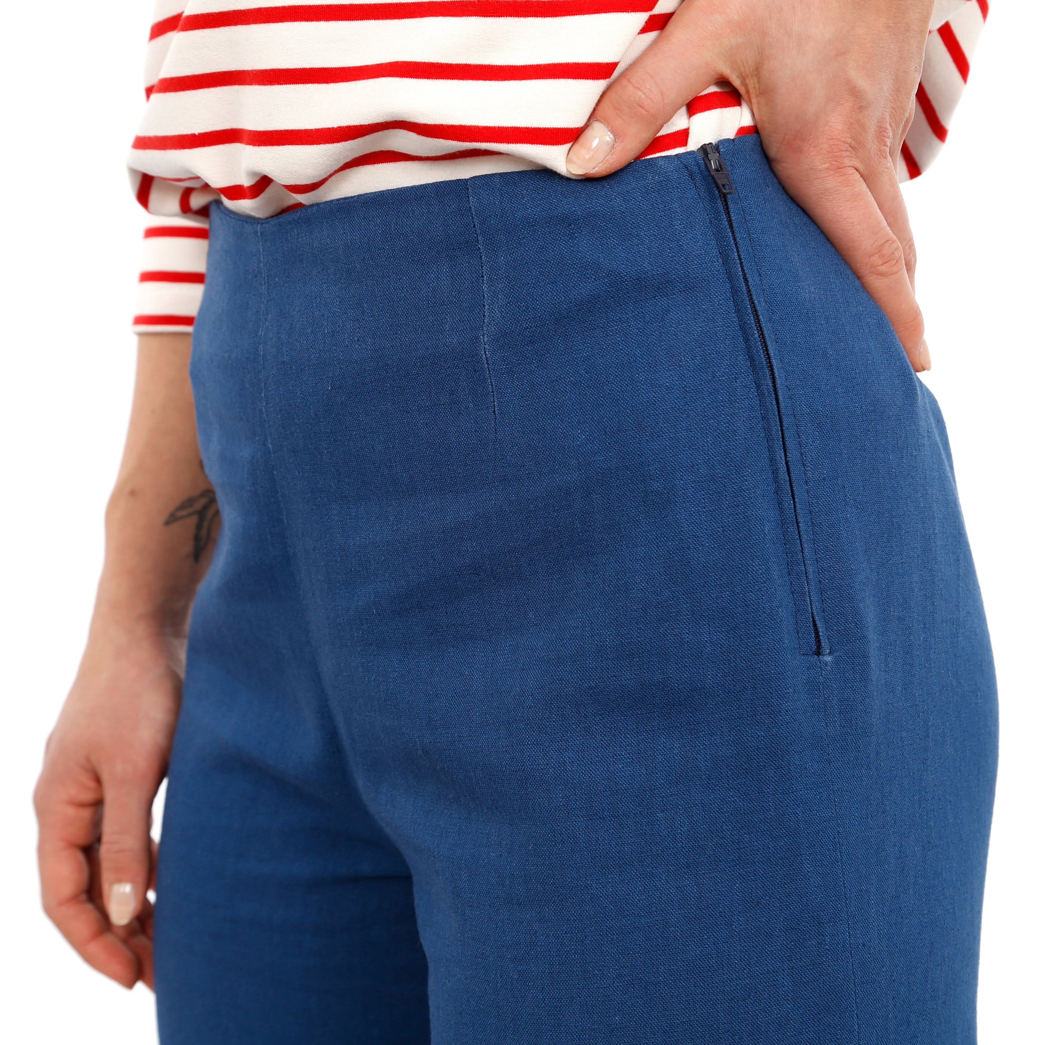 Schnittmuster FRAU ELENA – schlichte High-Waist-Hose mit weitem Bein, STUDIO SCHNITTREIF