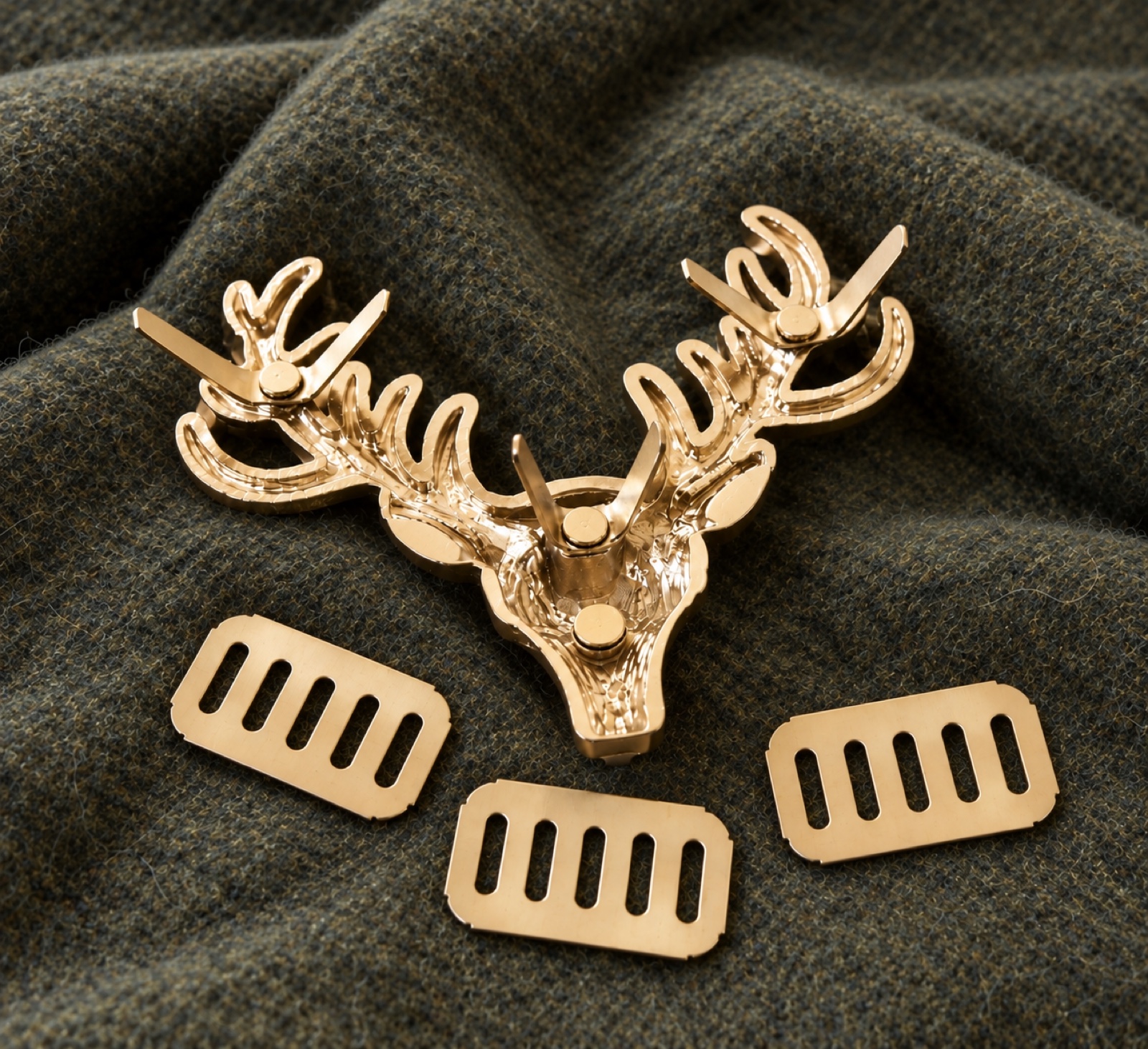 Hirsch Metall Taschen Stecker Gold – Hirschkopf aus Metall zum Aufstecken