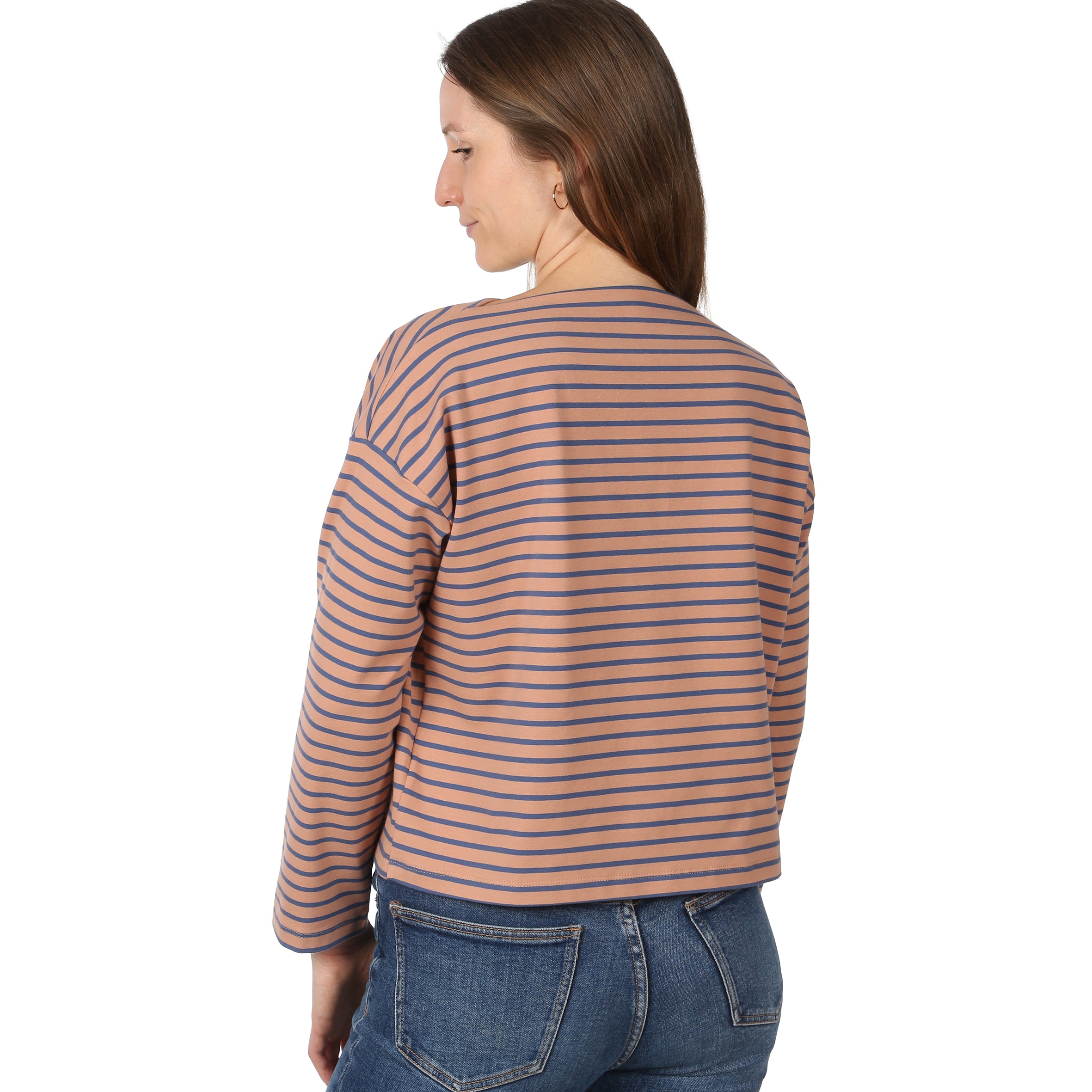 Schnittmuster FRAU LARA – Longsleeve mit geradem U-Boot-Ausschnitt, STUDIO SCHNITTREIF