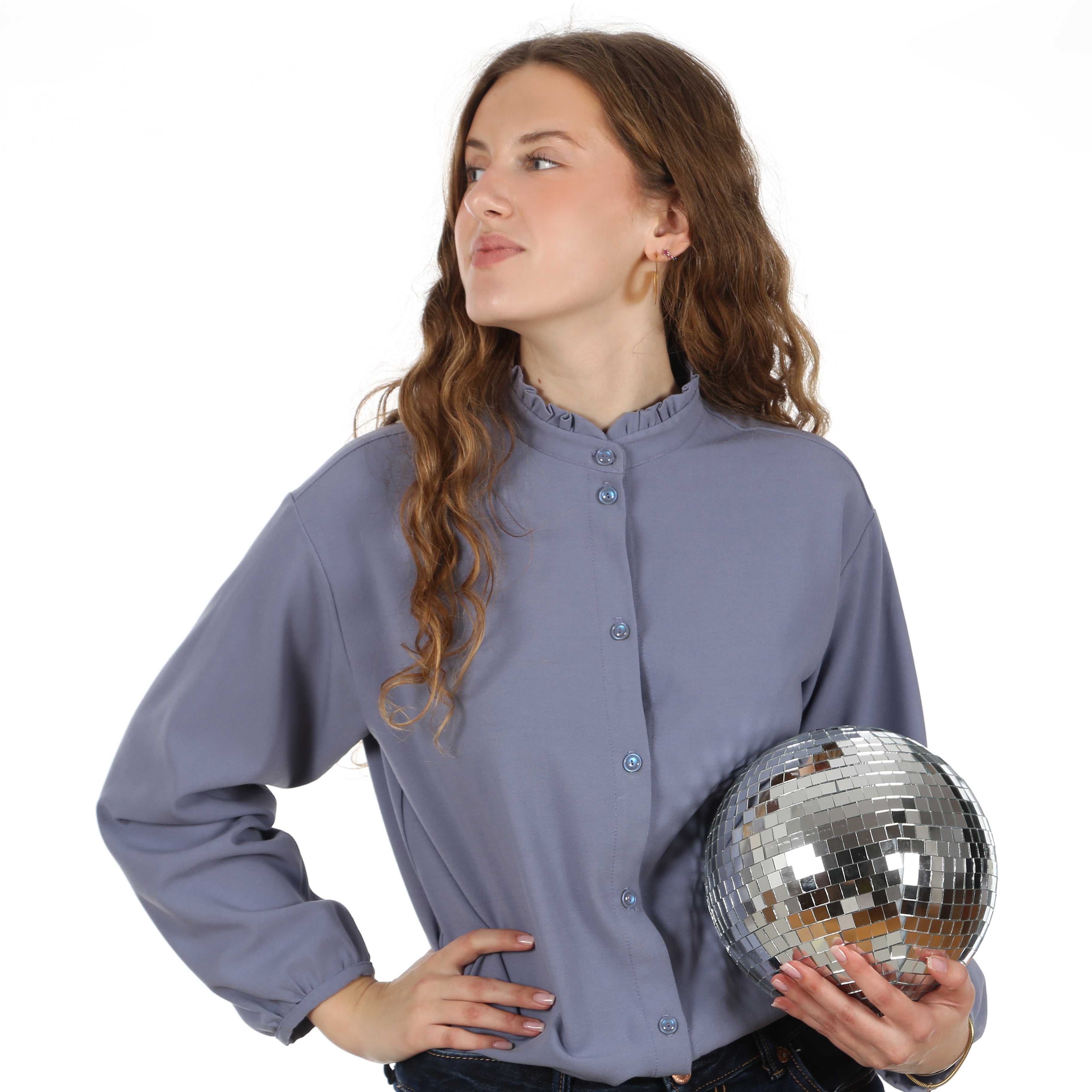 Schnittmuster FRAU LANA – elegante Bluse mit Rückenkragen, STUDIO SCHNITTREIF