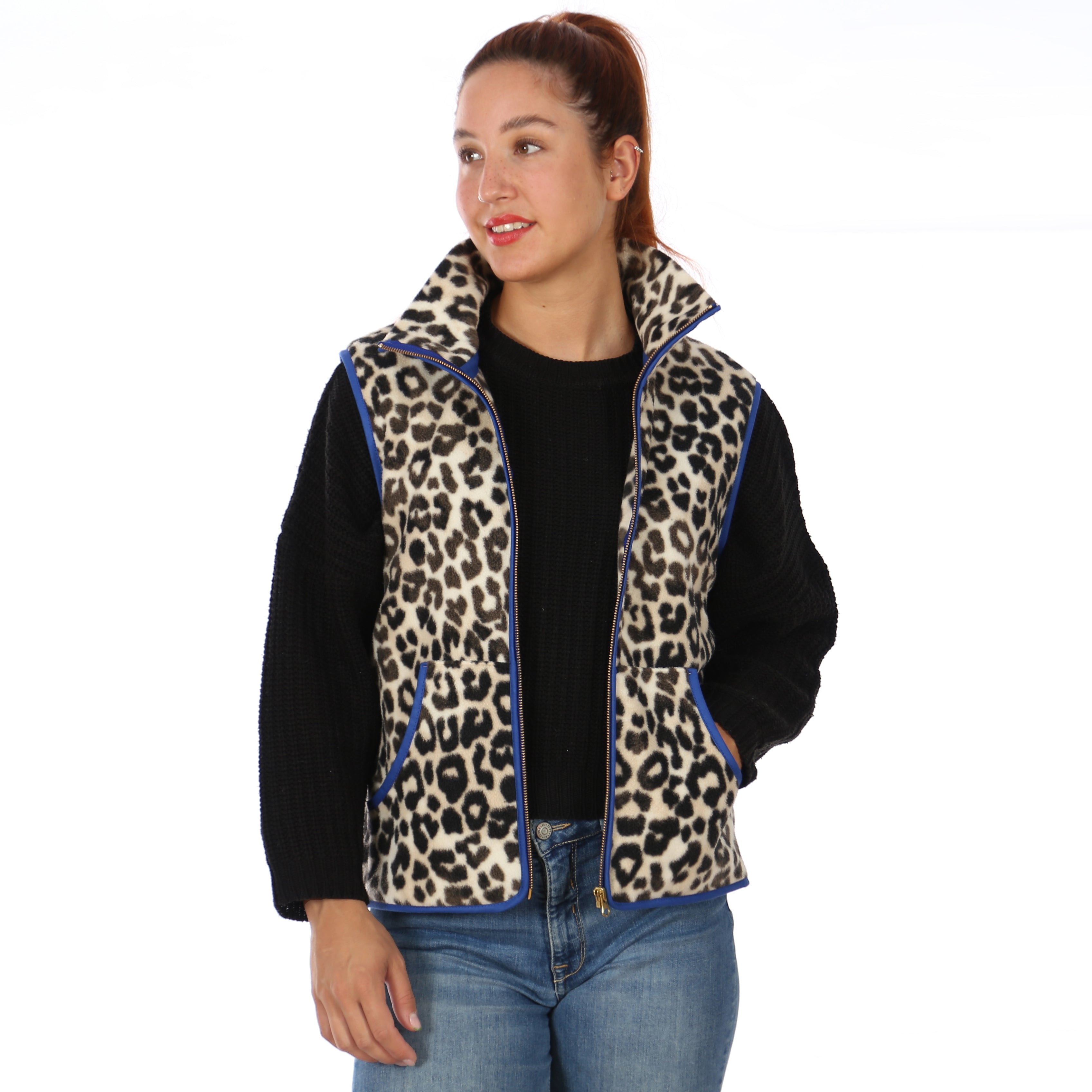 Schnittmuster FRAU RONI – kuschelige Outdoor-Weste mit hohem Kragen, STUDIO SCHNITTREIF